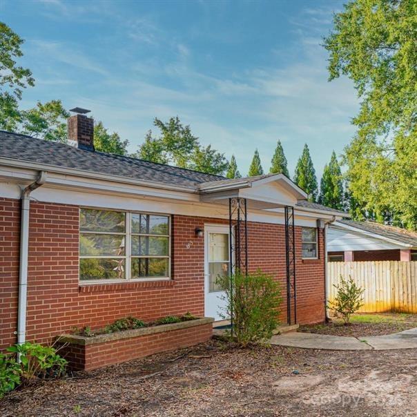 Foto principal - 283 15th St SE