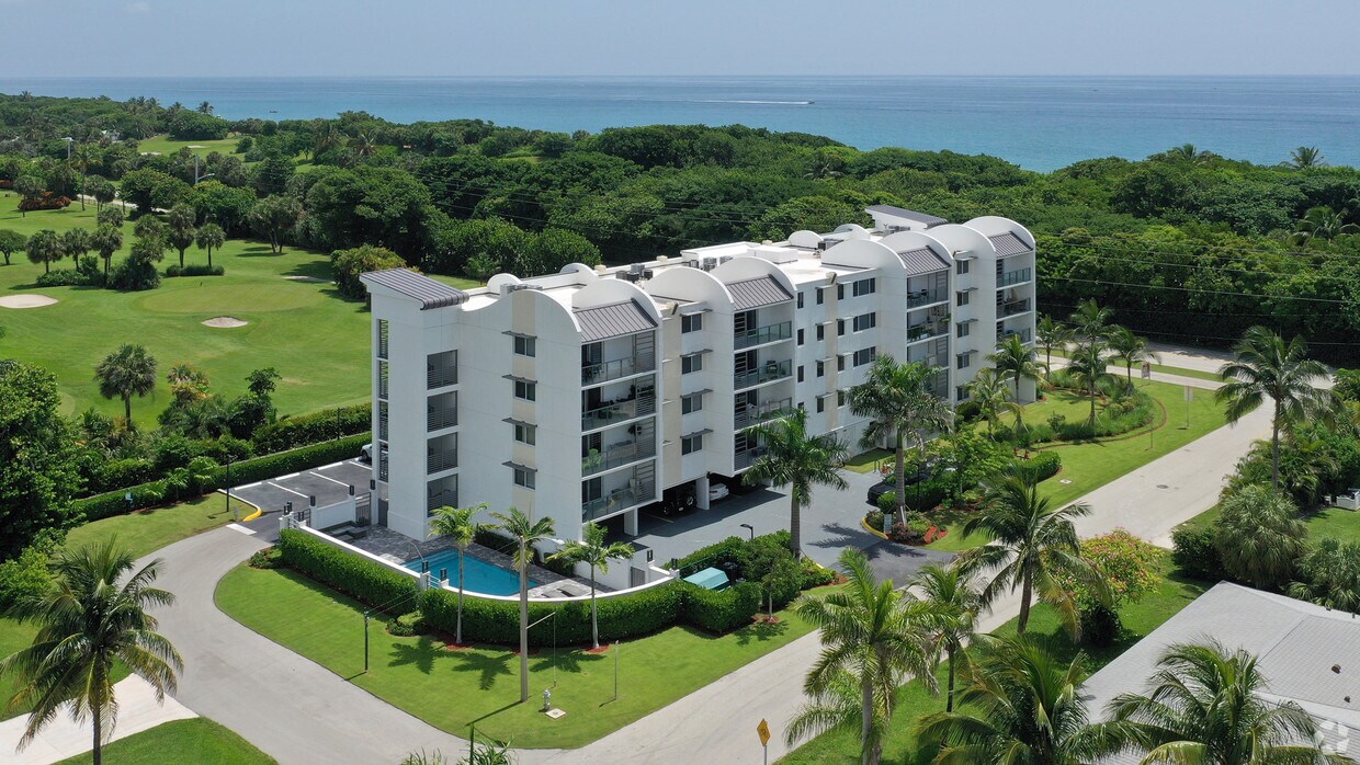 601 Ocean Apartments in Boca Raton, FL