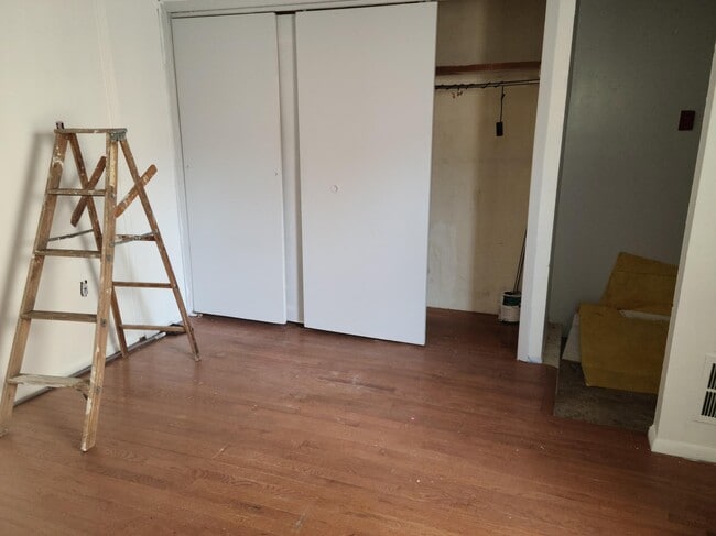 Building Photo - 1815 Kater St