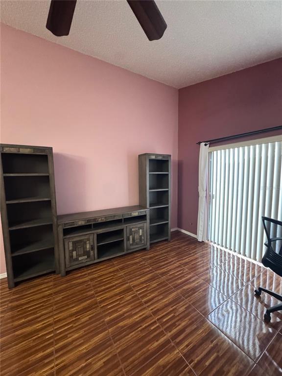 Building Photo - 138 Pinewood Cir