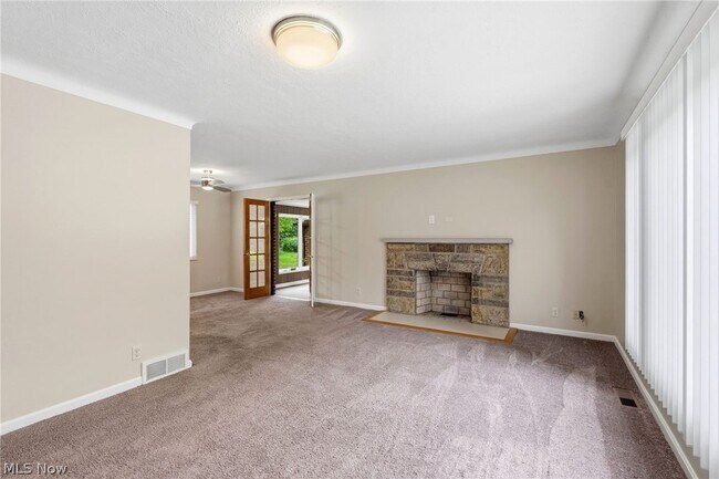 Foto del edificio - 4026 Columbia Rd