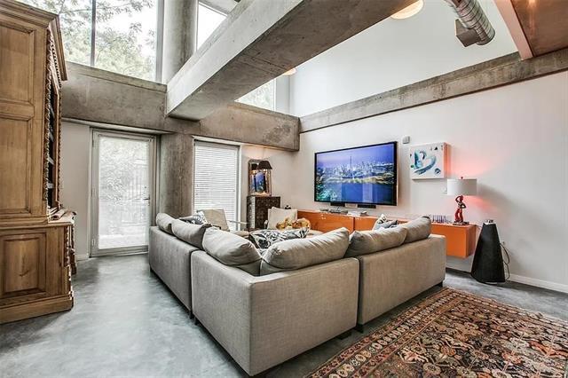 Foto del edificio - 1001 Belleview St