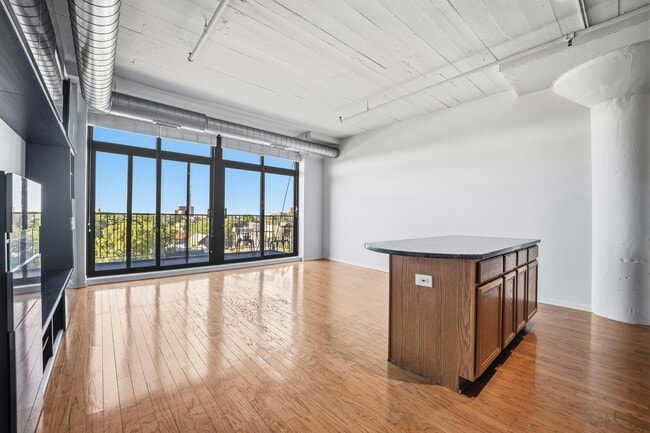 Foto del edificio - 1524 S Sangamon St