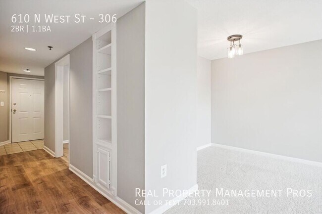 Foto del edificio - 610 N West St