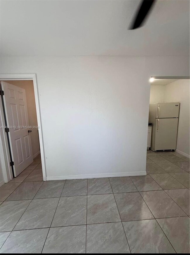 Building Photo - 1360 NW 9th St