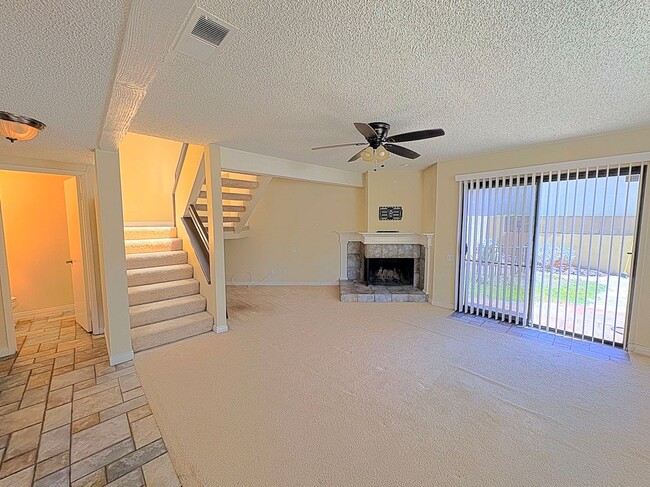 Building Photo - 13104 Glen Ct