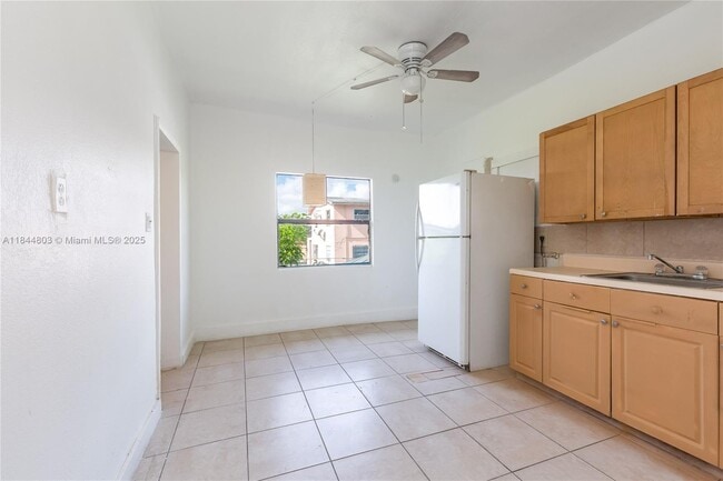 Building Photo - 768 NW 35th St