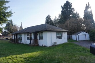 Building Photo - 3008 Unander Ave