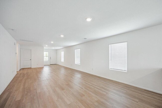 Building Photo - 26735 Wilderye Cv Ln