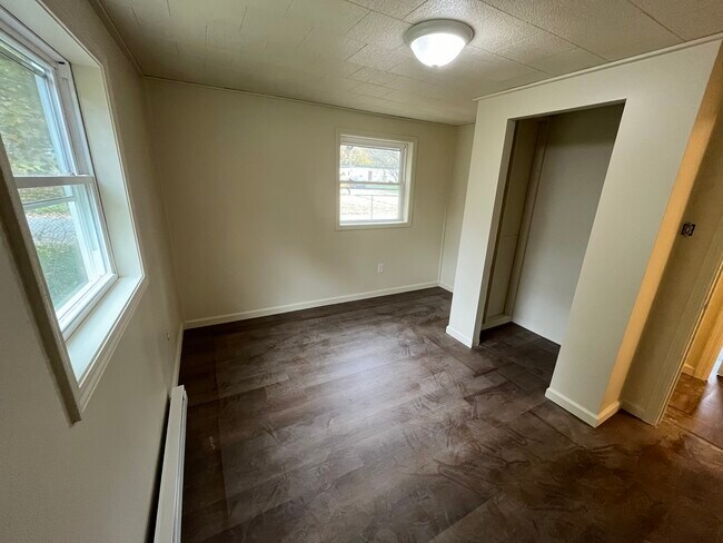 Dormitorio 1 - 381 Liberty St