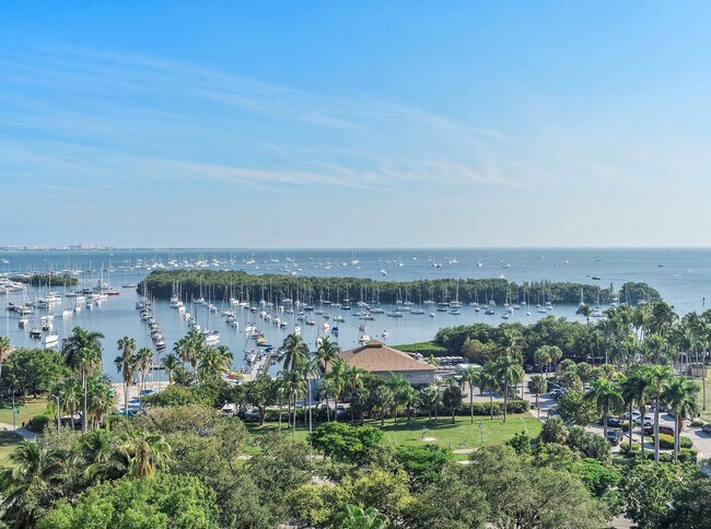 Building Photo - 2889 McFarlane Rd