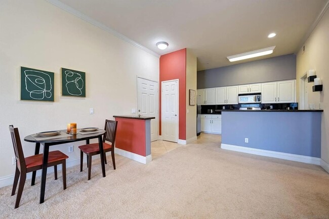 Building Photo - 12368 Carmel Country Rd