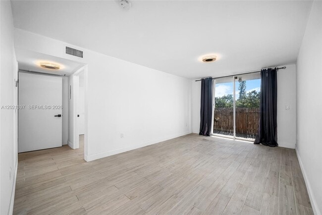 Foto del edificio - 1010 NW 11th St