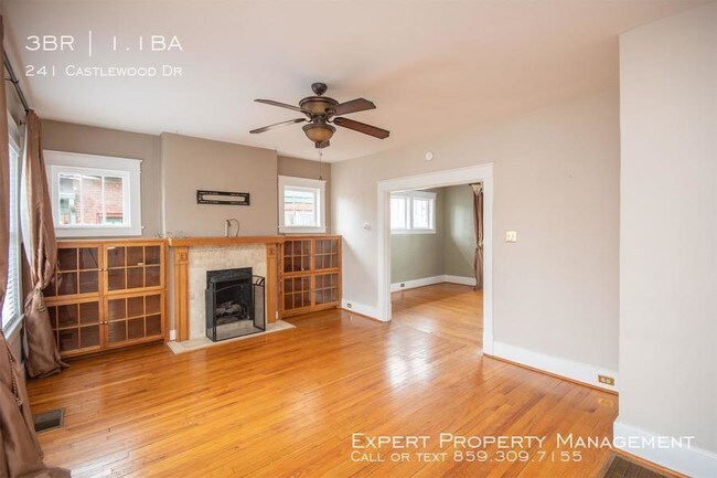 Building Photo - 241 Castlewood Dr