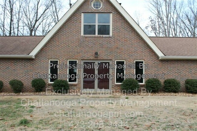 Building Photo - 8303 Northumberland Ln