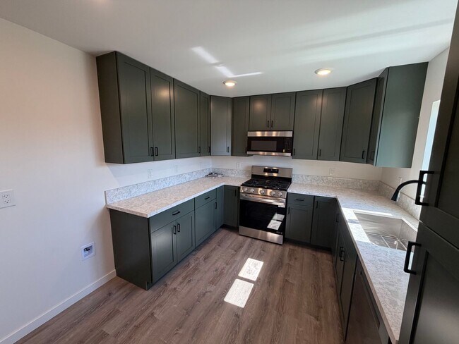 Foto del edificio - 4640 Tilbury Ct
