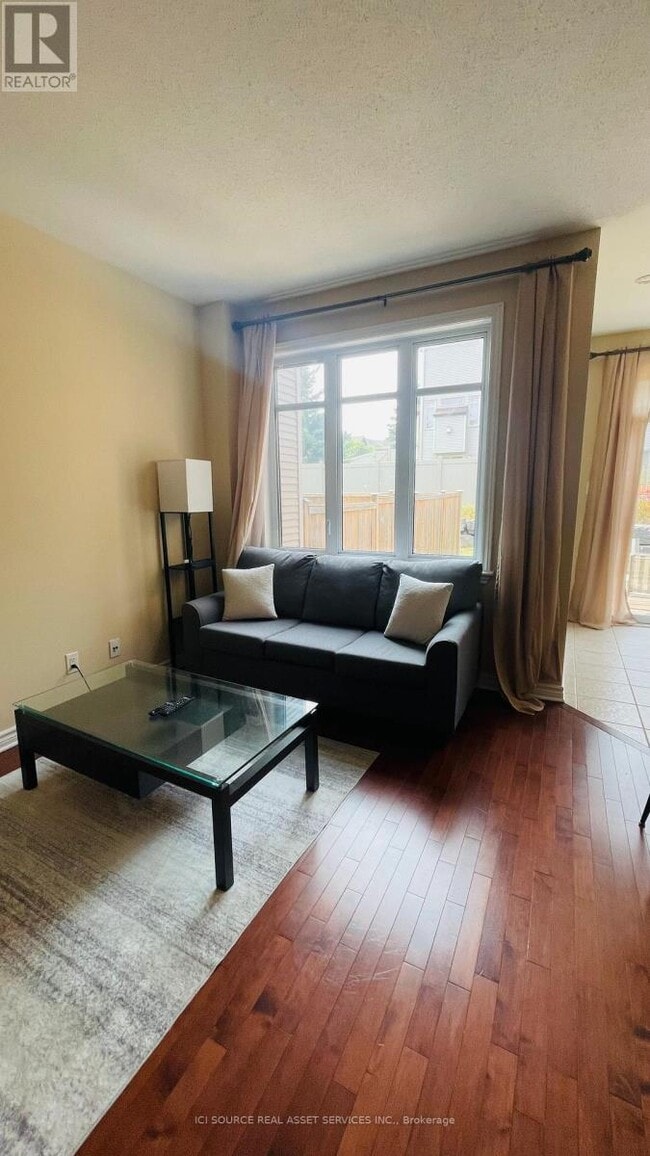 Building Photo - 27 Torbec Ave