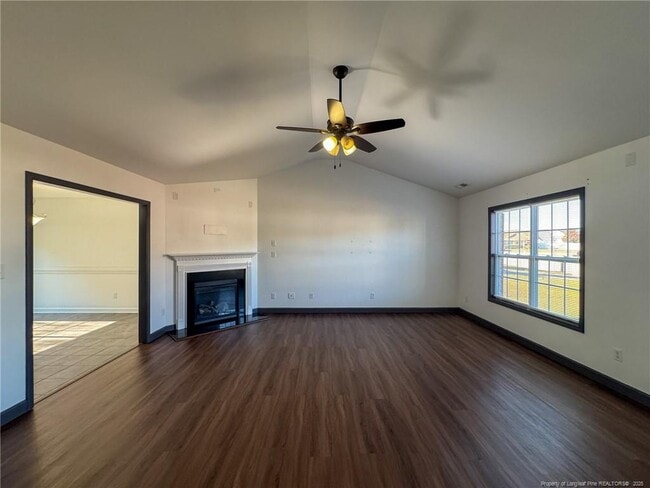 Building Photo - 142 Crestwood Ln