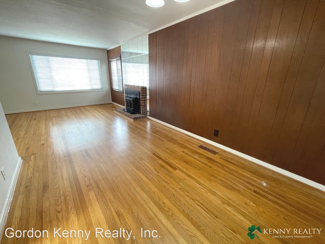 Building Photo - 4 br, 2 bath House - 212 Lomitas Avenue