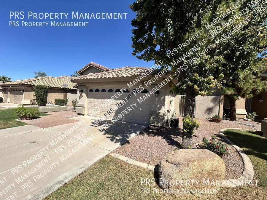 Foto del edificio - 855 N Quail Ln