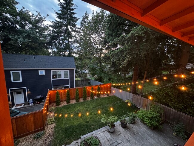 Foto del edificio - 14339 22nd Ave NE
