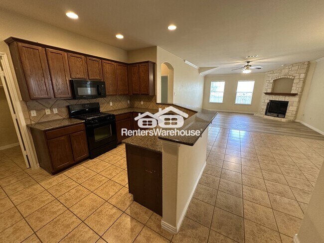 Foto del edificio - 155 Birdwell Ln