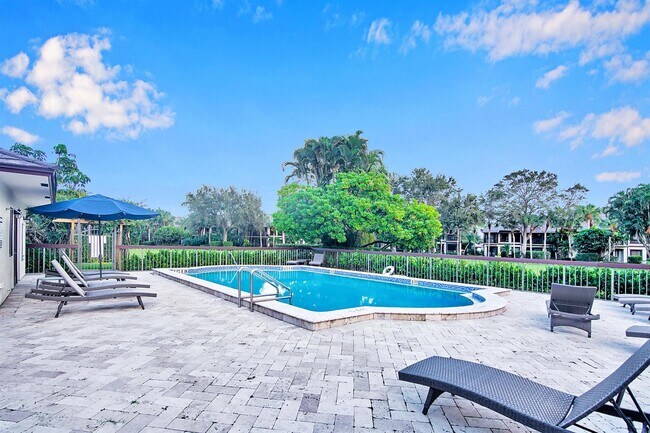 Foto del edificio - 13334 Polo Club Rd