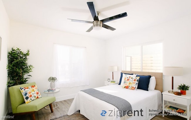 Building Photo - 4 br, 3 bath House - 6415 Madden Avenue, L...