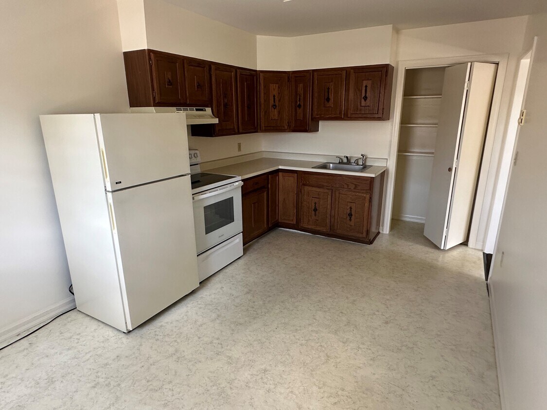 519 Market St Unit 2nd Floor Apartment, Williamsport, PA 17701 Apartments in Williamsport, PA