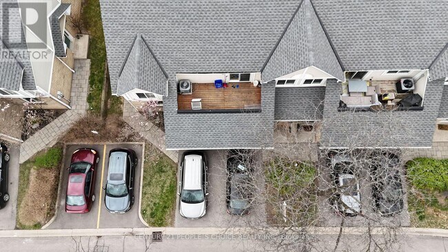 Photo du bâtiment - 2530-2530 Northampton Blvd