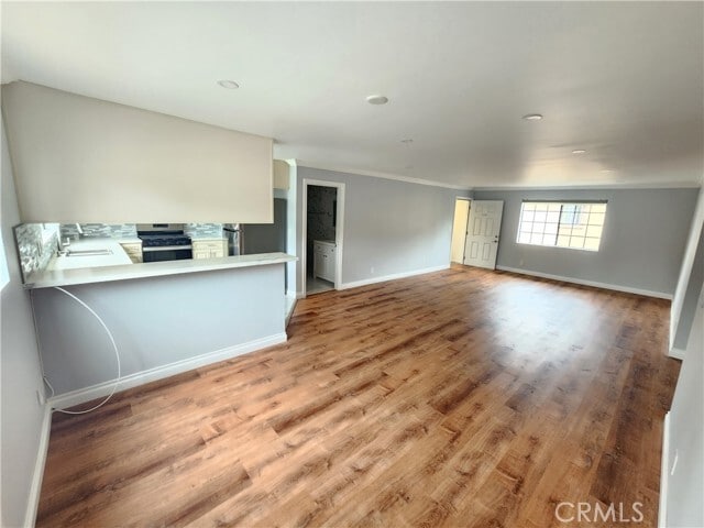 Building Photo - 21213 De La Guerra St