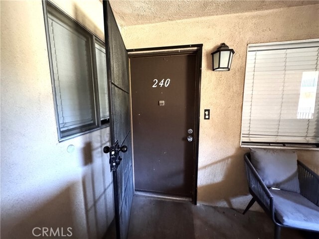 Building Photo - 2501 W Redondo Beach Blvd