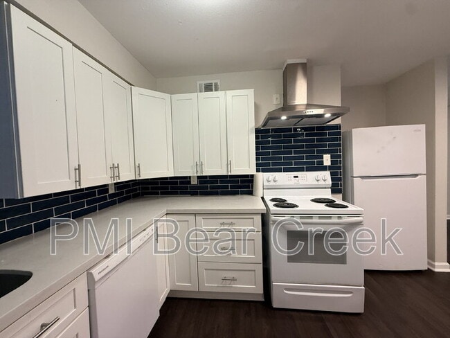 Building Photo - 1824 Thonig Rd