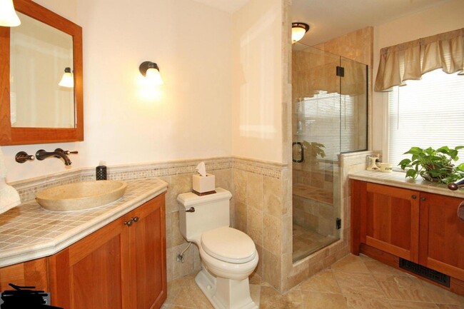 Foto del edificio - 4502 Wakefield Chapel Rd