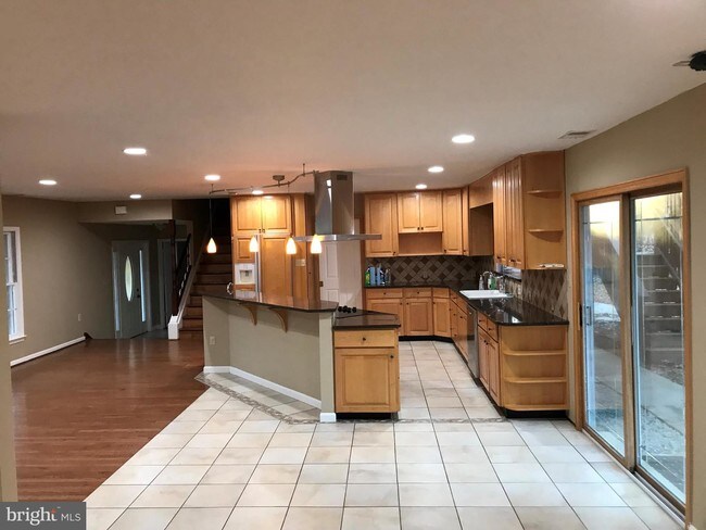 Foto del edificio - 7078 Token Valley Rd