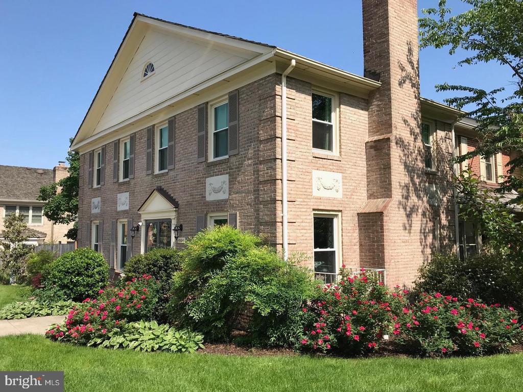 Foto principal - 4054 Norbeck Square Dr