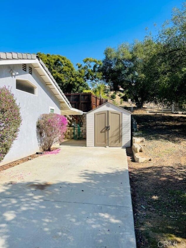 Foto del edificio - 25661 Willow Ln