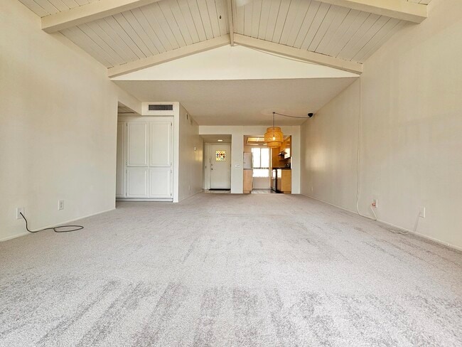 Foto del edificio - 1415 N Sunrise Way