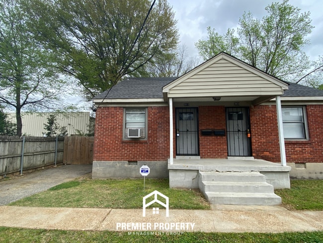 Charming 1BR/1BA Cottage in 38108 | Hardwood Floors & Private Fenced Yard - Charming 1BR/1BA Cottage in 38108 | Hardwood Floors & Private Fenced Yard House
