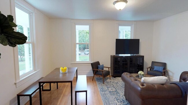 Photo - 1730 SE 35th Pl House