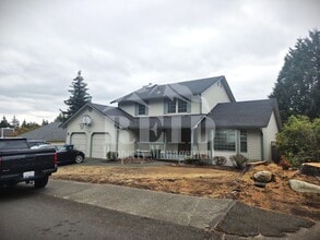 Building Photo - 10242 Ashley Cir NW