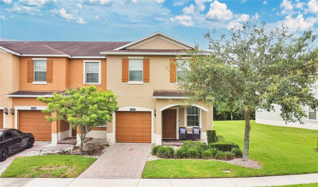 Foto principal - 10656 Savannah Plantation Ct