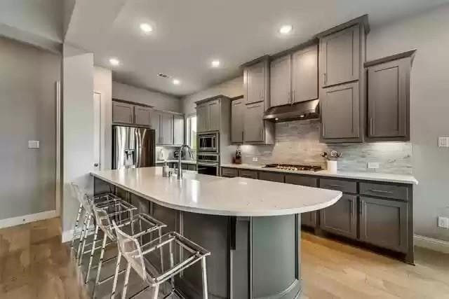Foto del edificio - 5101 Shallow Pond Dr