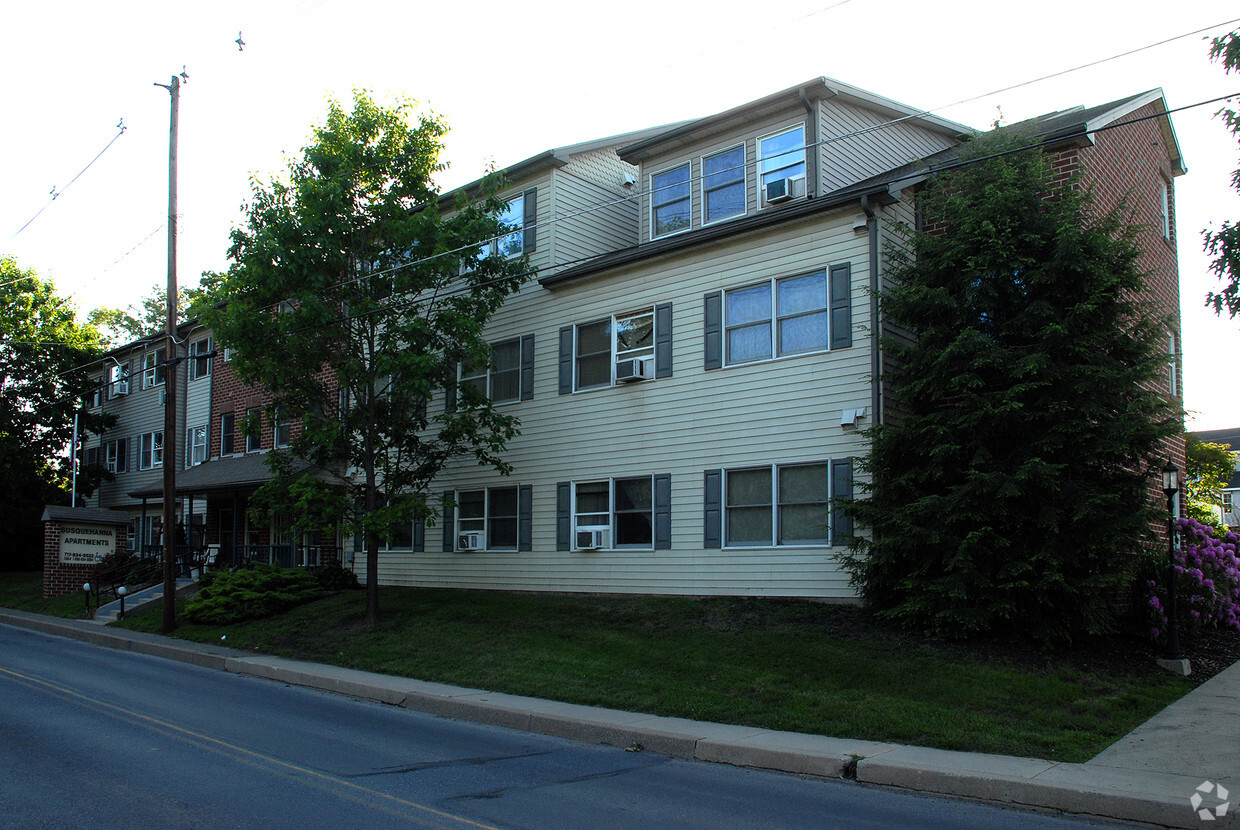 Primary Photo - Susquehanna Apartments