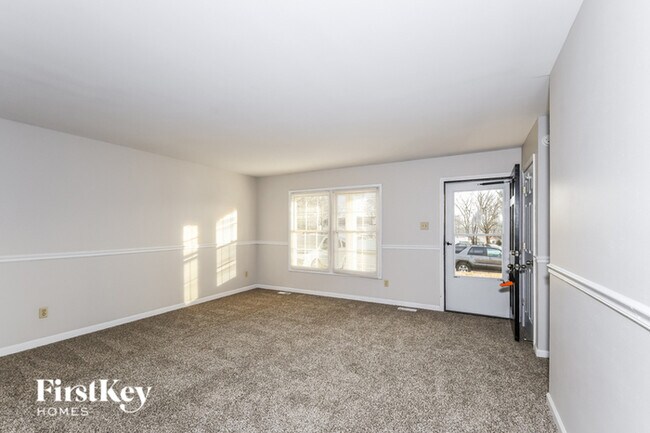 Foto del edificio - 240 Barkwood Trails Dr