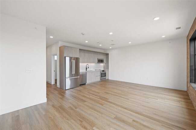Foto del edificio - 4315 S Congress Ave