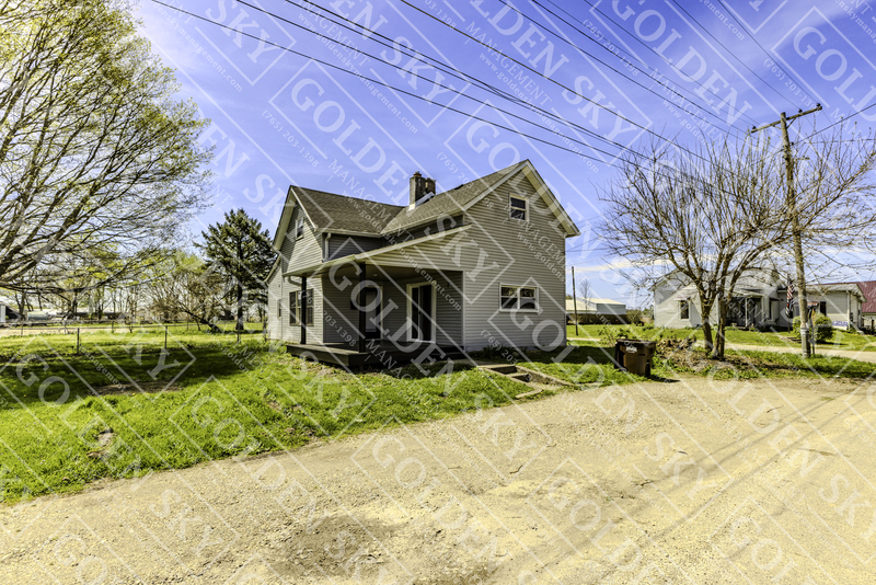 Primary Photo - 109 Main St