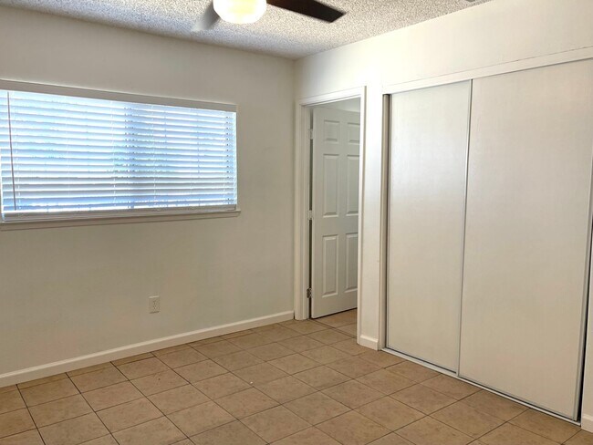 Foto del edificio - Spacious Four Bedroom Two Bathroom home for lease in San Bernardino, CA $3,175