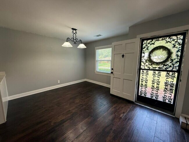 Foto del edificio - 1416 Wheaton St