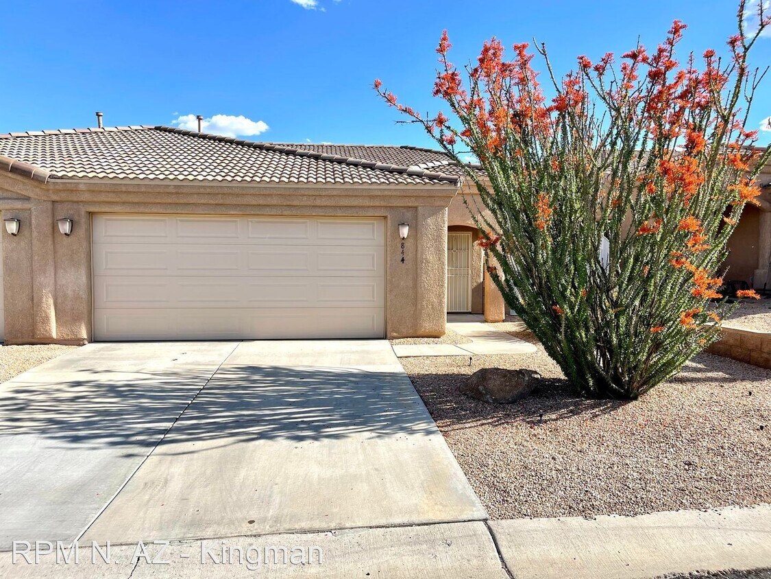 Primary Photo - 3 br, 2 bath House - 844 Pala Mesa Dr
